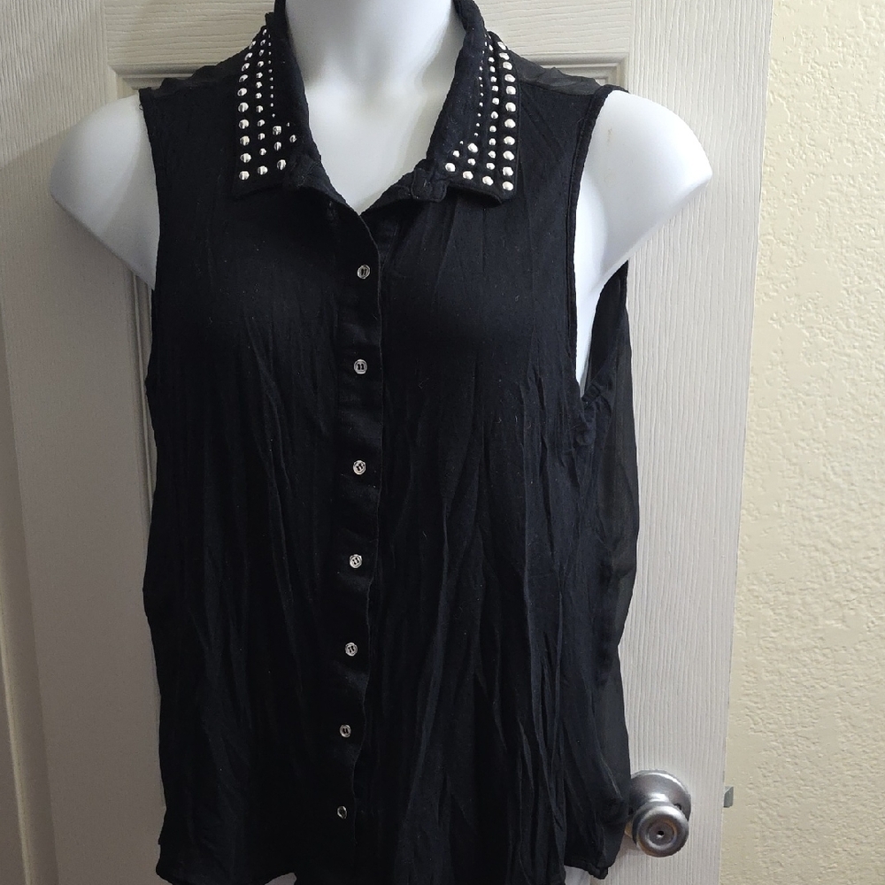 BONGO Black Sleeveless Embellished Studded Notched Collar Top Size 2X